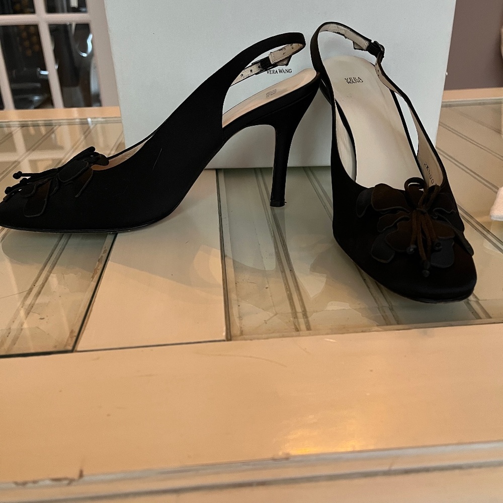 Vera Wang Satin Sling Back Heels